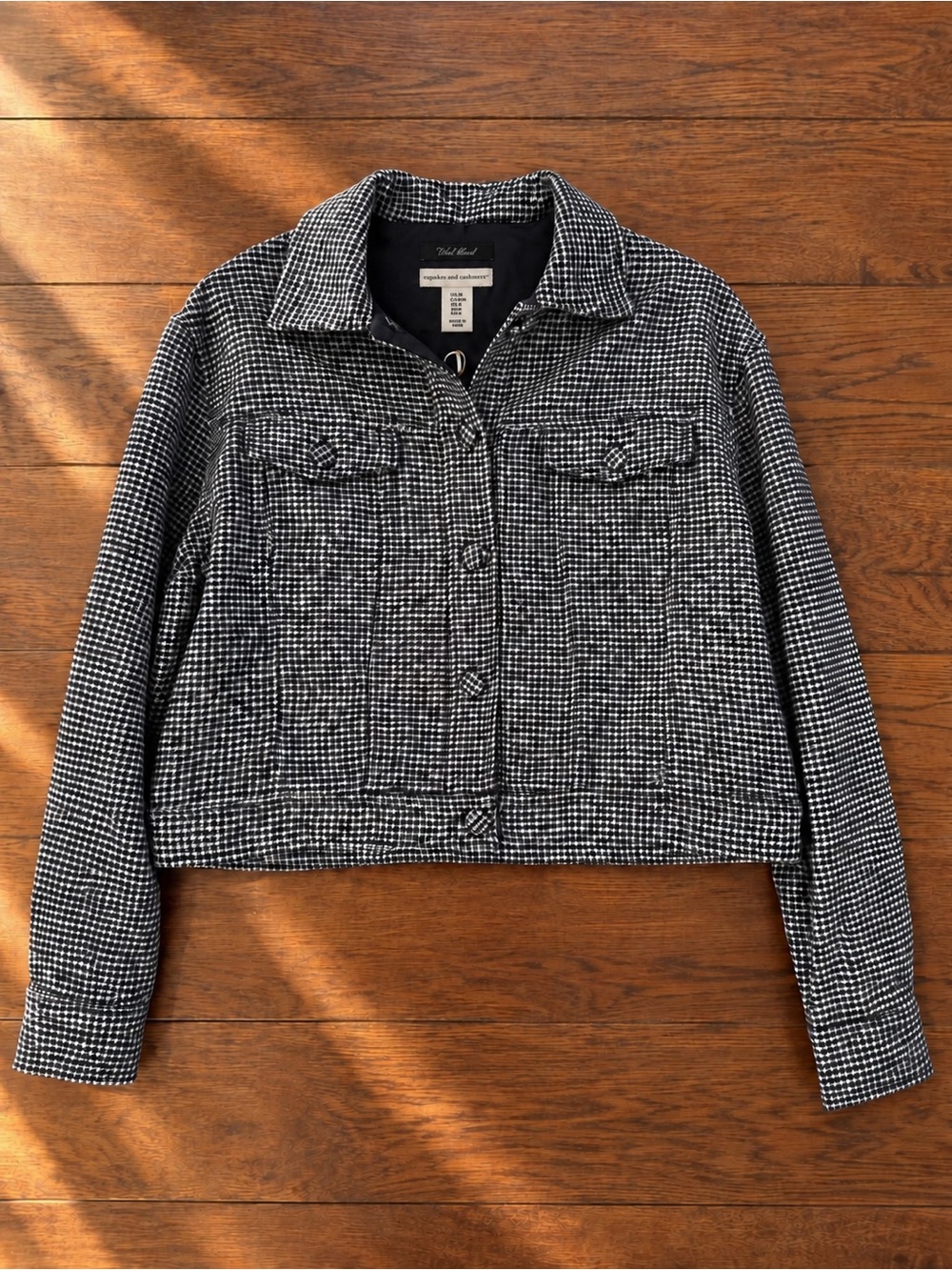 cupcakes & cashmere Black and White Houndstooth Cropped Jacket Sz M NWT